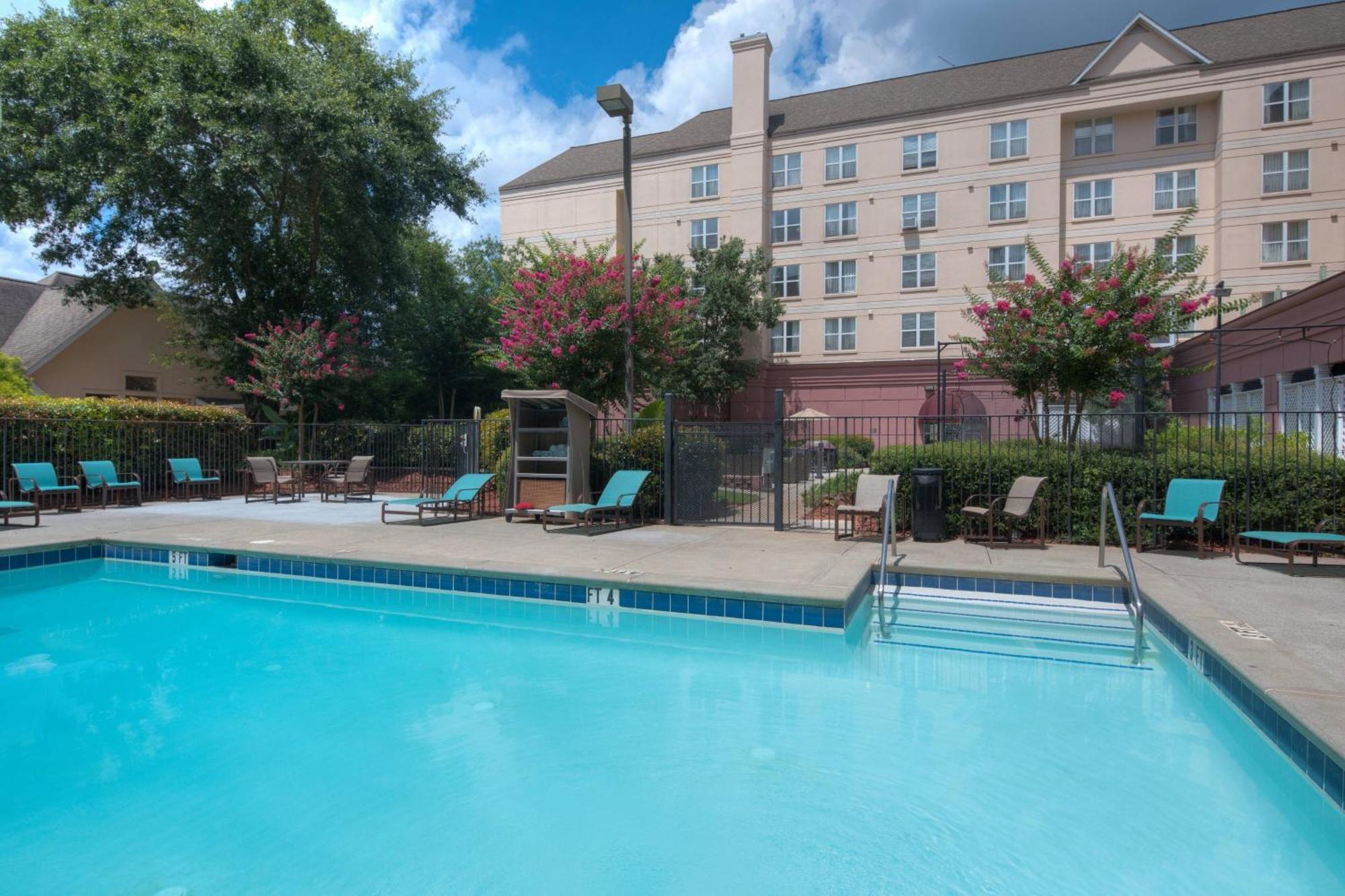 Residence Inn Atlanta Buckhead/Lenox Park Chamblee Exterior photo