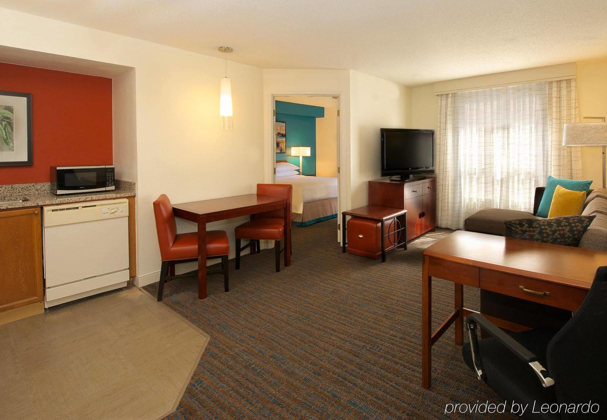 Residence Inn Atlanta Buckhead/Lenox Park Chamblee Exterior photo